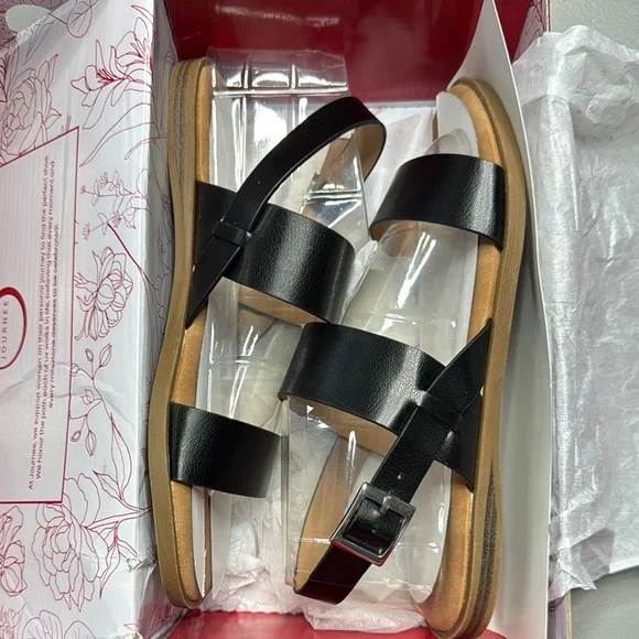 Journee Collection Lavine Women's Sandals Black : 8.5 W, Faux Leather - Picture 2 of 5